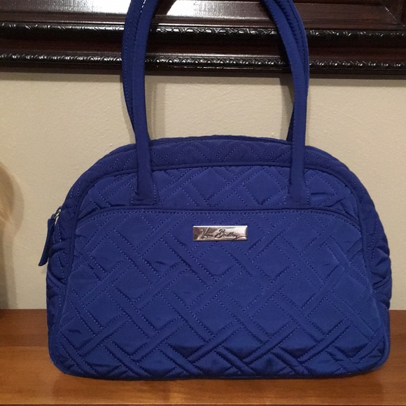 Vera Bradley Handbags - Vera Bradley bag